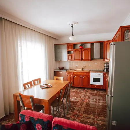 Lovely Apartment Tirana
